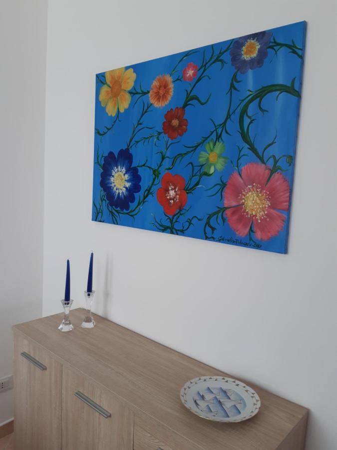 A Casa Di Loretta Apartment Теразини Екстериор снимка