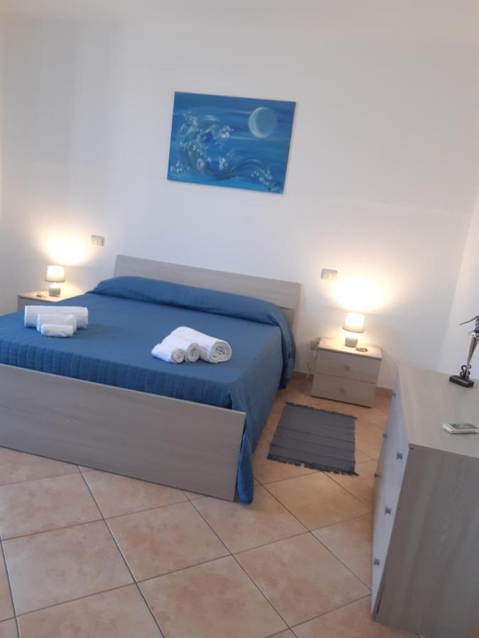 A Casa Di Loretta Apartment Теразини Екстериор снимка